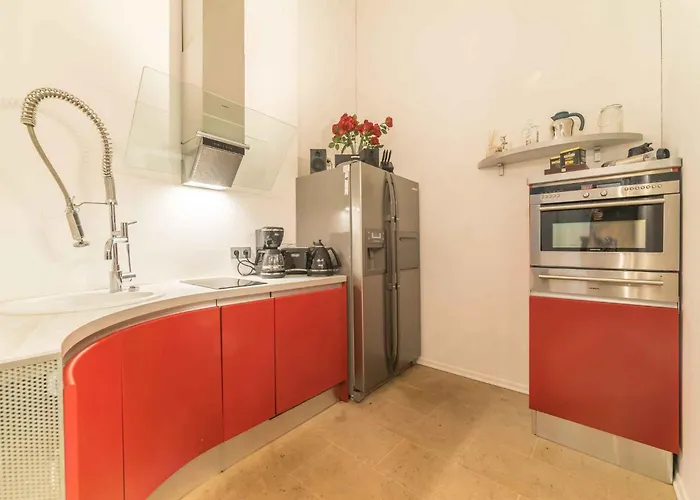 Apartamento In 41192 *